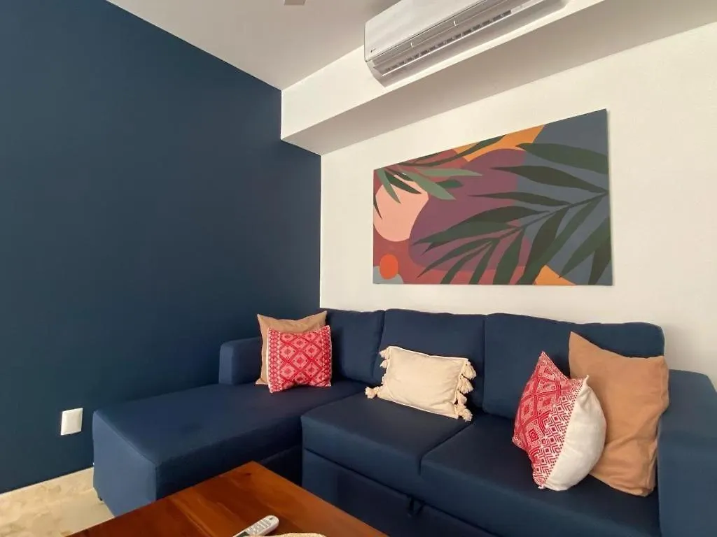 Apartment In Playa Del Carmen, Two Bedroom 5Th Ave Location