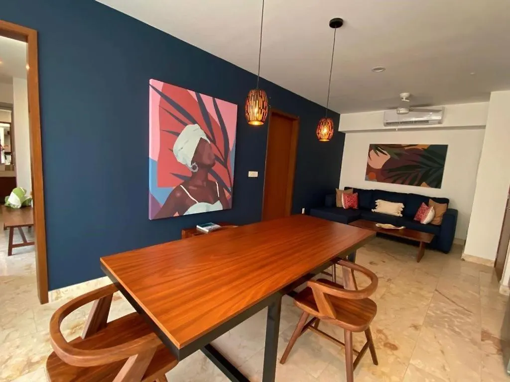 Apartment In Playa Del Carmen, Two Bedroom 5Th Ave Location