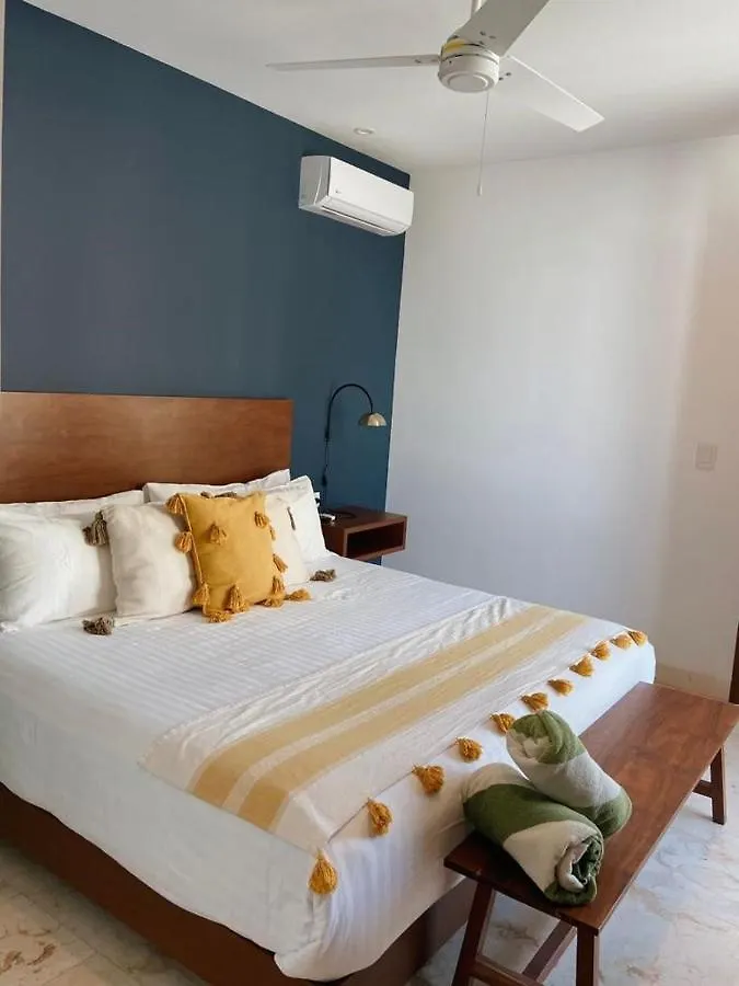 Apartment In Playa Del Carmen, Two Bedroom 5Th Ave Location